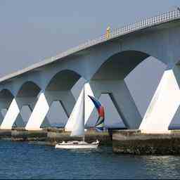 Le gouvernement aidera la province avec le pont Zeeland presque