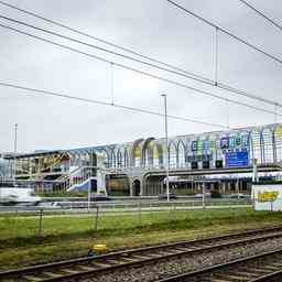 Mandelabrug a Zoetermeer est partiellement demantele A12 doit etre temporairement