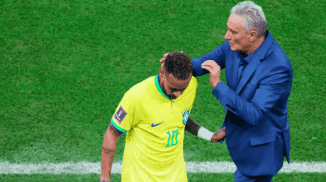 Neymar incertain de son avenir international apres la sortie de