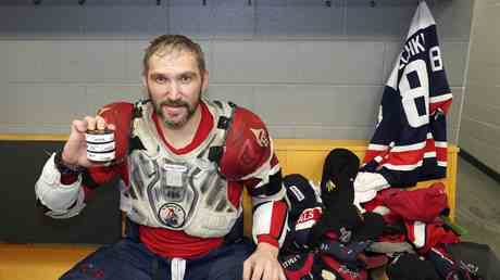 Ovechkin fait un geste marketing a la poursuite du record