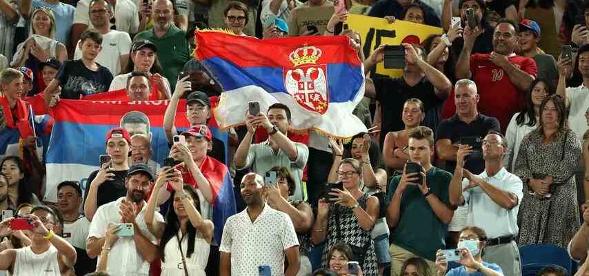 Cheered Djokovic connait un retour sans faille a lOpen dAustralie