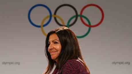 Le maire de Paris soutient la reintegration olympique russe —