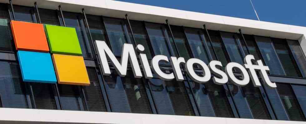 Microsoft va licencier 10 000 personnes tout au long de