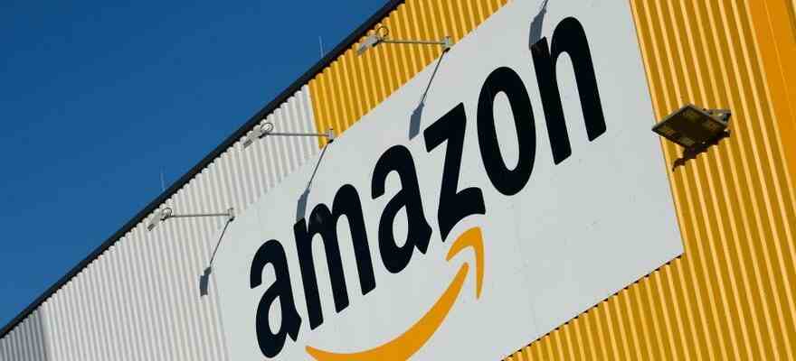 Amazon enregistre des pertes de 2 490 millions deuros en