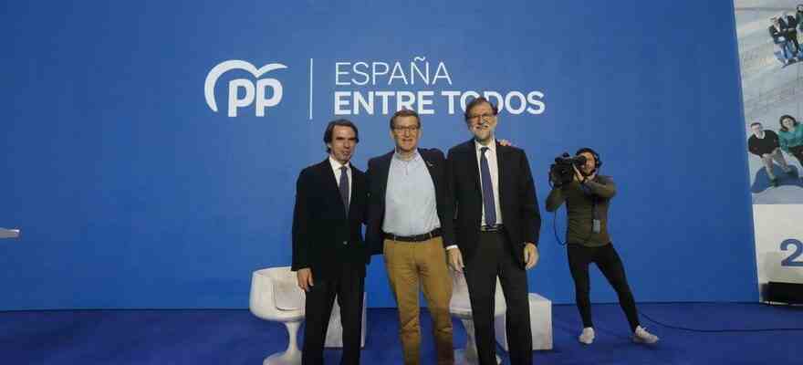 Aznar et Rajoy ensemble dans un acte du PP