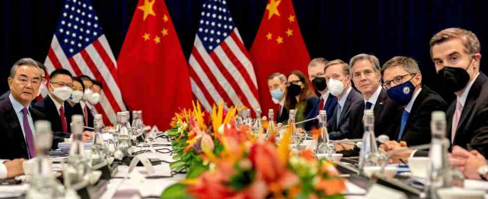 La Chine et les Etats Unis echangent menaces et accusations avec