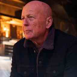 Lacteur Bruce Willis 67 ans souffre dune forme de demence