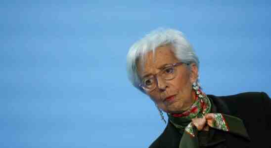 Lagarde BCE annonce des hausses de taux au dela de mars