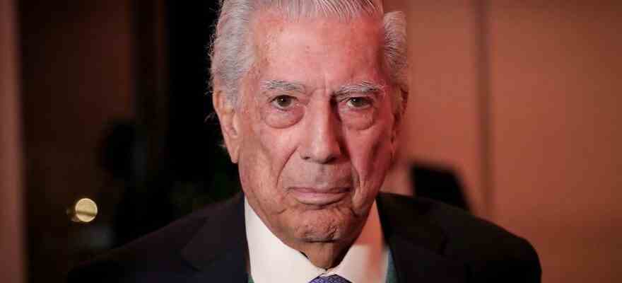Mario Vargas Llosa est deja a Paris pour entrer a