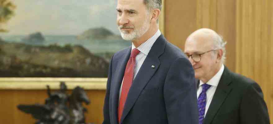 Roi Salaire Felipe VI gagnera 269 296 euros cette