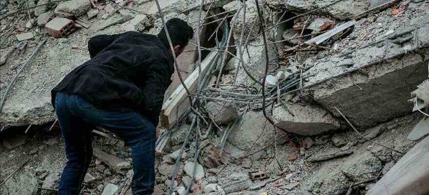 Tremblement de terre en Turquie La Turquie ordonne larrestation