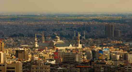 Une attaque israelienne fait au moins quinze morts a Damas