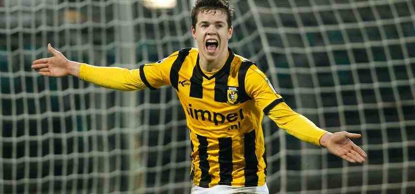 Van Ginkel quitte le PSV et revient a son amour