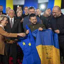 Zelensky intensifie la pression sur les dirigeants europeens pour plus
