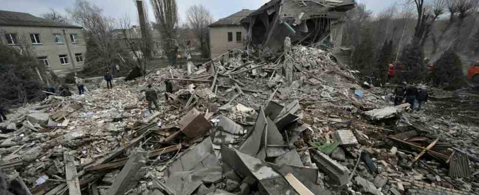 explosions a Kyiv et Zaporijia