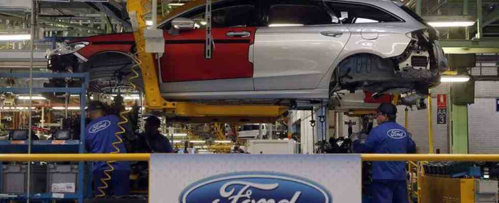 Ford propose une ERE a Almussafes de 1 100 licenciements