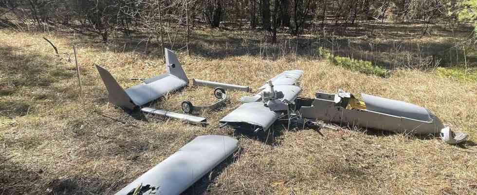 LUkraine abat un drone modernise de fabrication chinoise adapte pour