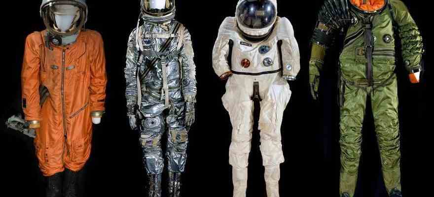 La NASA presente les nouvelles combinaisons de ses astronautes