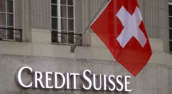 Le Credit Suisse demande a la Banque de Suisse de