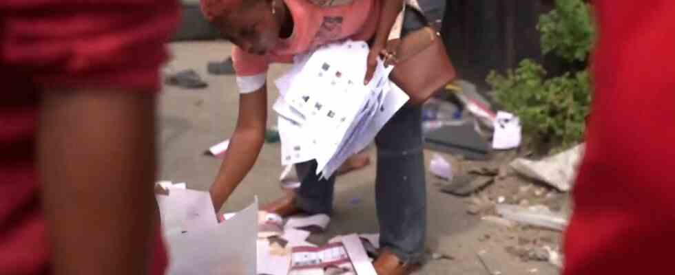 Lopposition veut de nouvelles elections nigerianes a cause de la