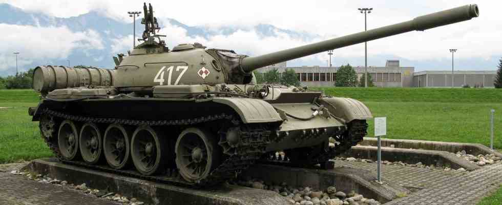 T 54 le vieux char que Poutine mobilise desesperement pour continuer