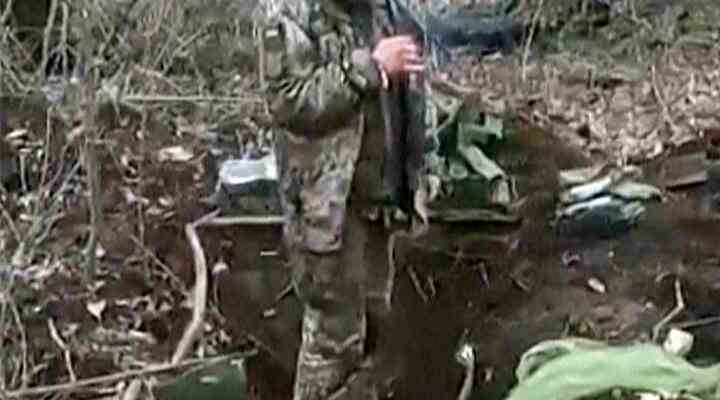 Une video sur lexecution presumee dun soldat ukrainien non arme
