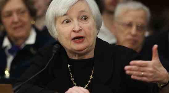 Yellen previent que la dereglementation financiere est peut etre allee trop