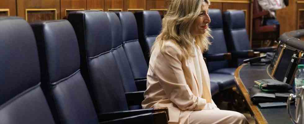Yolanda Diaz propose des primaires a Sumar pour satisfaire Podemos