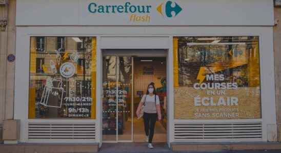 Carrefour is now opening its first 100 automated store without