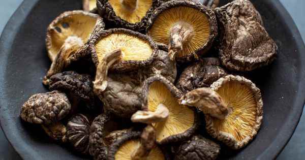 Take care of your skin Shiitake mushrooms must be cooked