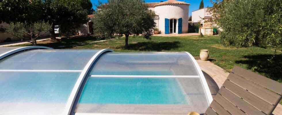 Why install a swimming pool enclosure