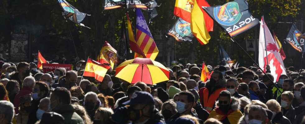 in Madrid demonstration of police angry at the government