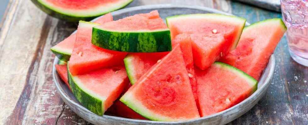 9 refreshing recipes with watermelon