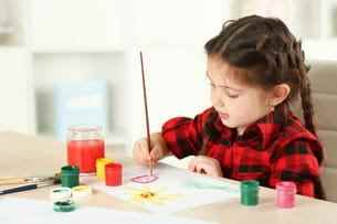 Creative hobbies the best games to keep children busy