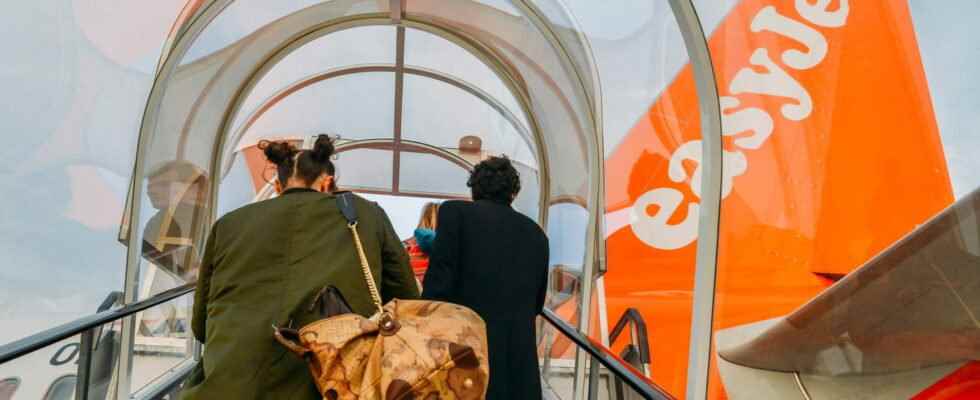 EasyJet the company changes its cabin baggage policy news