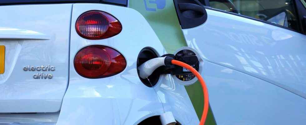 Electric cars which insurance to choose