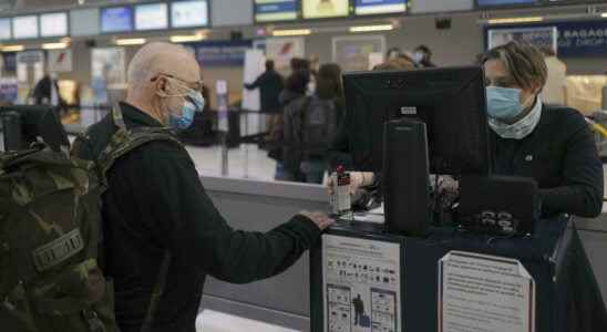France imposes a PCR test on any traveler even vaccinated