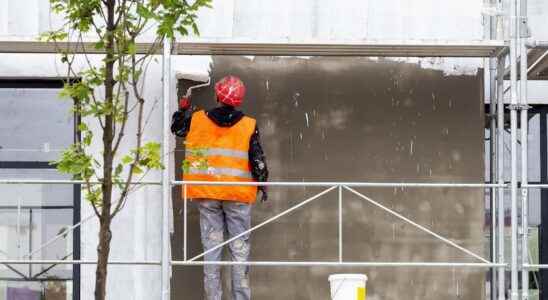How much does facade painting cost