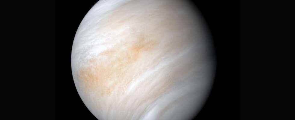 Nouveaux indices que des volcans seraient bien actifs sur Venus