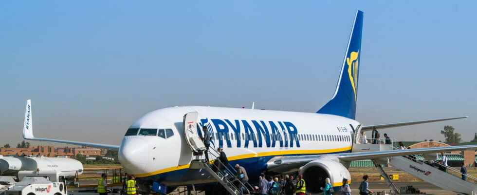 Ryanair the company suspends its flights to Morocco until February