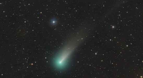 The brightest comet of the year is approaching Earth how