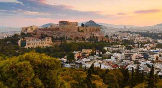 Travel to Greece form health pass PCR tests Covid info