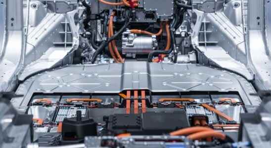 A lithium sulfur battery could quintuple the range of electric vehicles