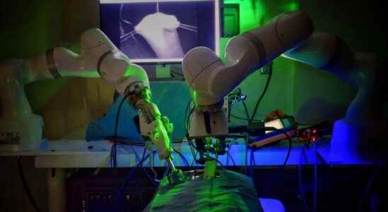 A robot performed a surgical operation without human assistance with