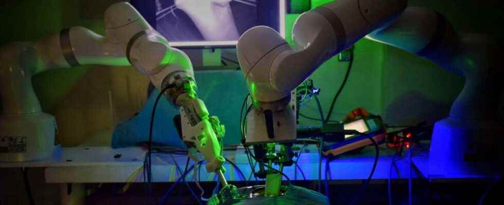 A robot performed a surgical operation without human assistance with