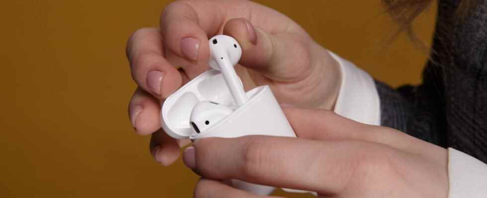 AirPods sales what promotions are available