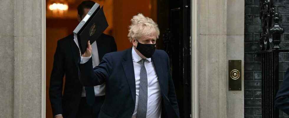 Boris Johnson pleads for a diplomatic solution