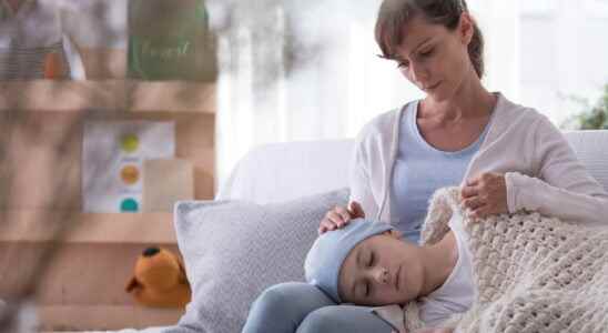 Childhood cancer diagnosis 2 days leave for parents