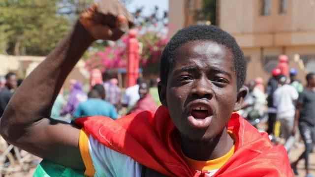 Coup in Burkina Faso why did the military overthrow President