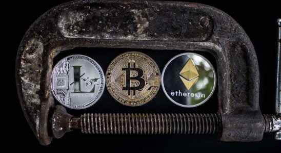 Cryptocurrency what is the difference between a coin and a